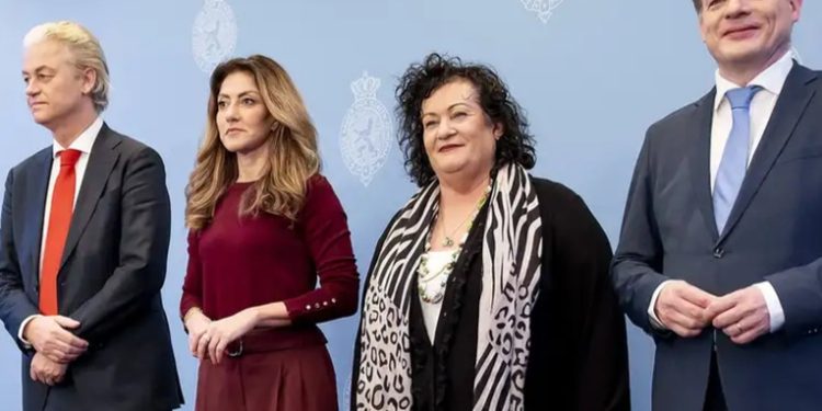 Nuevo Gobierno neerlandés: más dureza en política de asilo