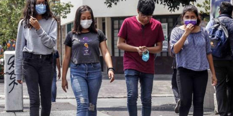 Número de jóvenes fallecidos debido a Covid-19 sigue en aumento en las últimas semanas.