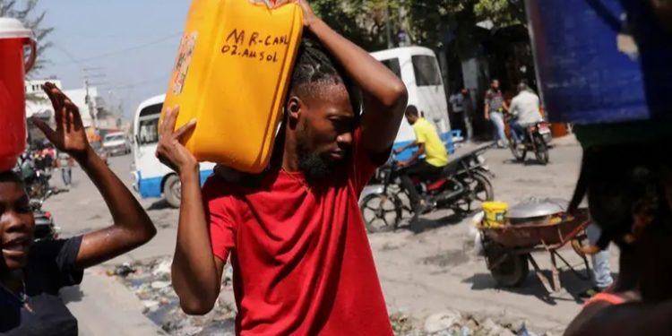 OEA urge apoyo a la Policía de Haití para frenar violencia