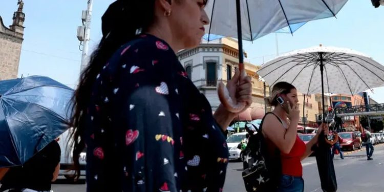 Ola de calor llevará los termómetros a 45 grados C en México