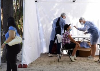OMS: Europa vuelve al epicentro de la pandemia