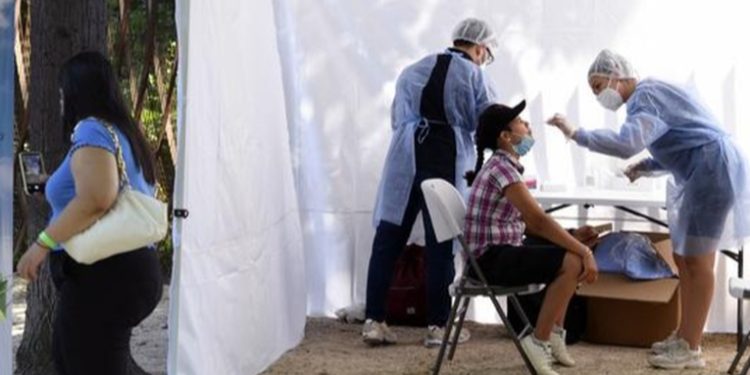 OMS: Europa vuelve al epicentro de la pandemia