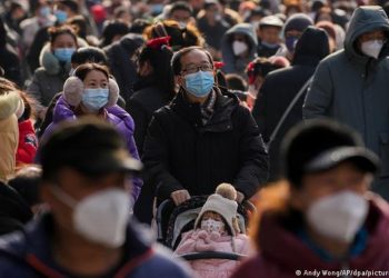 OMS mantiene el nivel máximo de alerta para la pandemia de covid-19