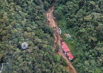 Once muertos y siete desaparecidos en el derrumbe de una mina en Colombia