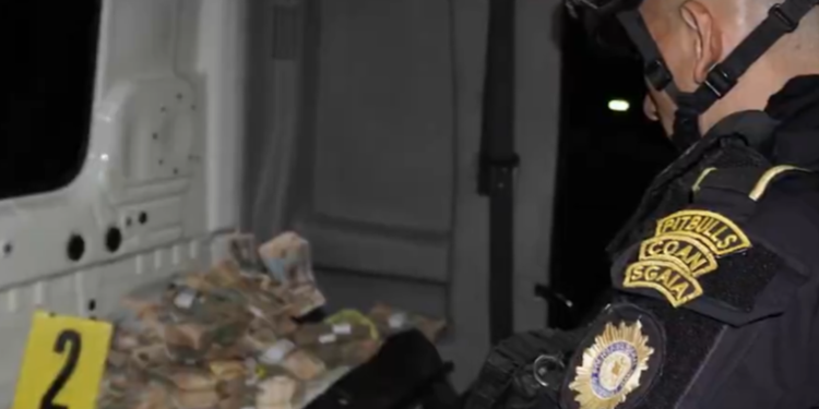 Operativo antinarcótico en El Progreso deja captura y hallazgo de Q1.4 millones en efectivo