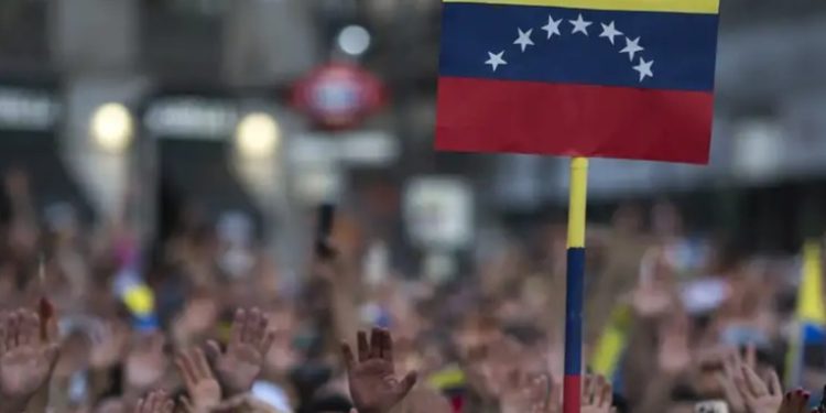 Oposición de Venezuela convoca a protestar en todo el mundo
