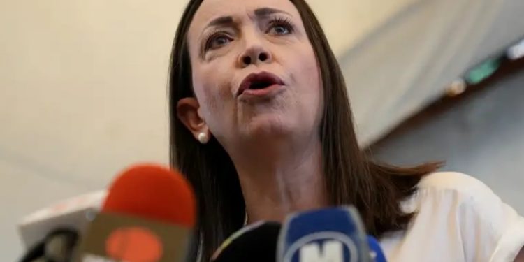 Opositora Machado: 'el régimen escogió a sus candidatos'