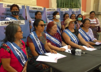 Organizaciones feministas piden al TSE que se prohí­ba uso de imágenes de mujeres y niños en campañas polí­ticas