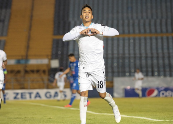 Oscar Santis: Â¿Nuevo legionario para Guatemala?