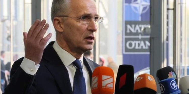 OTAN: Putin no retira tropas, sino que las reposiciona