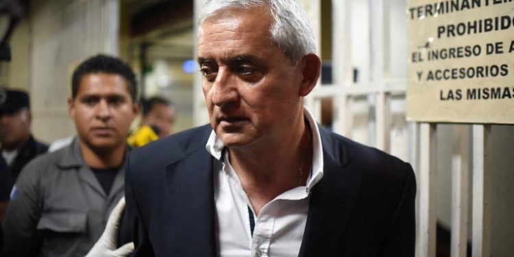 Otto Pérez Molina puede salir de la cárcel Mariscal Zavala con pago de fianza