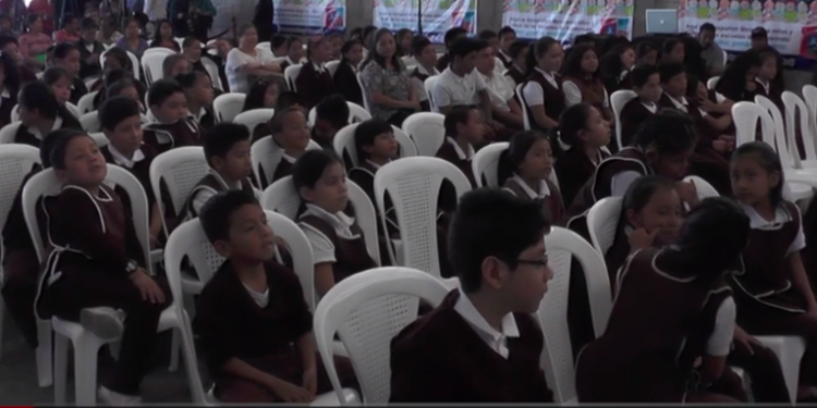 Padres de familia decidirán si envían a sus hijos a escuelas