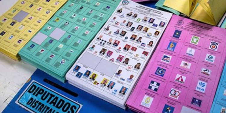 Presidenta del TSE considera inviable la reimpresión de papeletas tras amparo concedido al partido Poder