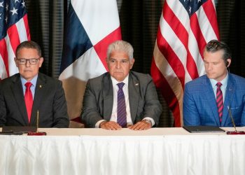 Panamá reclama a EE.UU. por esta 'omisión' sobre su soberanía en el comunicado de Defensa