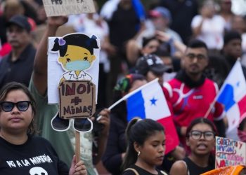 Panamá: reflejos de una crisis estructural en el espejo roto del neoliberalismo