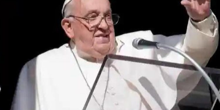 Papa condena crueldad de ataque israelí que mató a 7 niños