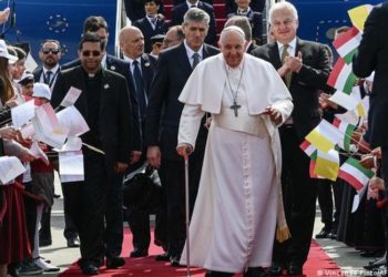 Papa Francisco advierte sobre el ''infantilismo bélico'' en la polí­tica mundial