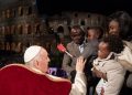 Papa Francisco no puede oficiar la Vigilia Pascual por dolor en la rodilla