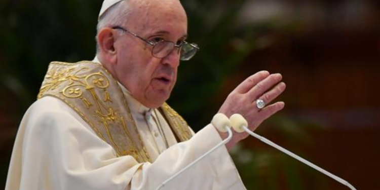 Papa Francisco pide las naciones garantizar la vacuna para todos