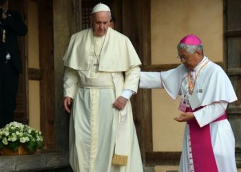 Papa Francisco se recupera satisfactoriamente tras operación