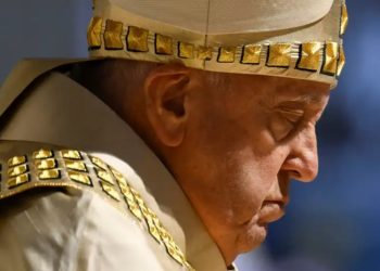 Papa pide responsabilidad para acabar con las guerras