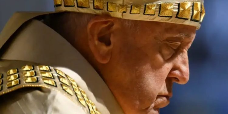 Papa pide responsabilidad para acabar con las guerras