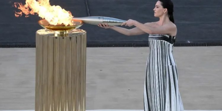 París 2024 se alistan para recibir la llama olímpica