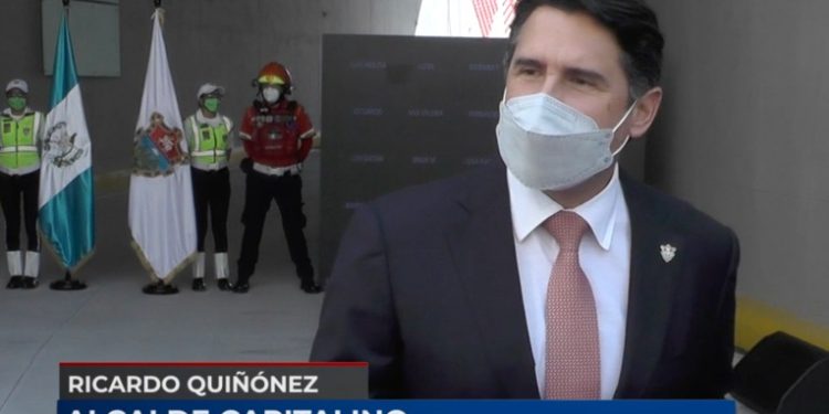 Paso a desnivel es inaugurado en zona 15