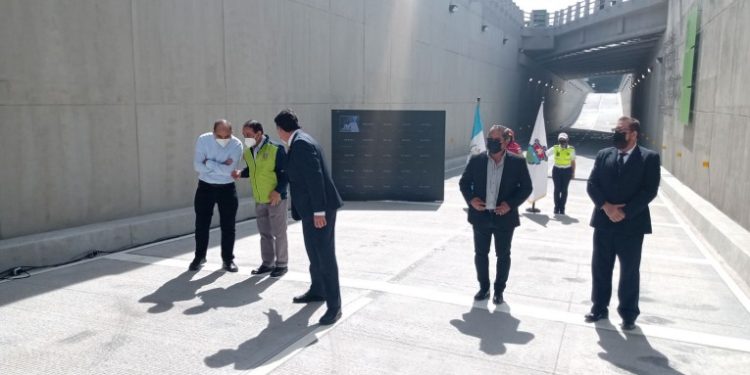 Paso a desnivel inaugurado en la zona 6 capitalina, desahogará diariamente alrededor de 90 mil vehí­culos