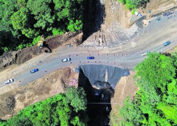 Paso cerrado en km 44 de Palín-Escuintla por trabajos de fundición
