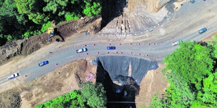 Paso cerrado en km 44 de Palín-Escuintla por trabajos de fundición
