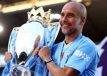 Pep Guardiola renueva como técnico del Manchester City