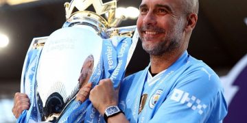 Pep Guardiola renueva como técnico del Manchester City