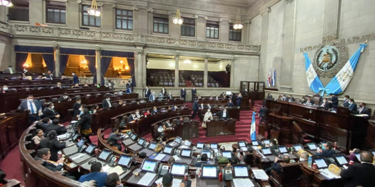 Personal del Congreso de la República gozará de descanso el 2 de noviembre