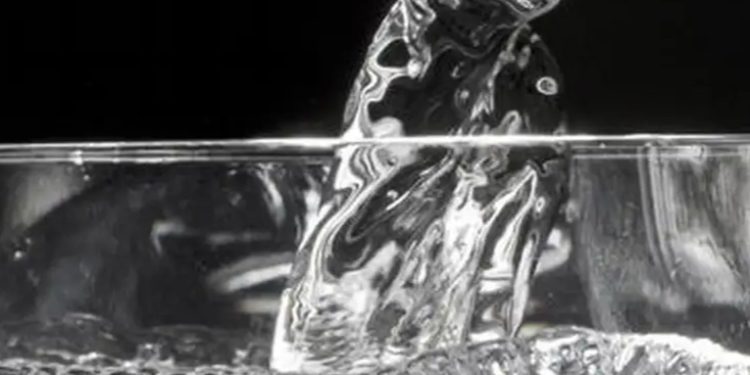 Perú con ríos contaminados por hierro, arsénico y manganeso