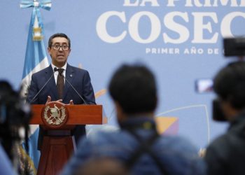 Pese a baja ejecución en algunos ministerios, Finanzas destaca avances en inversión pública