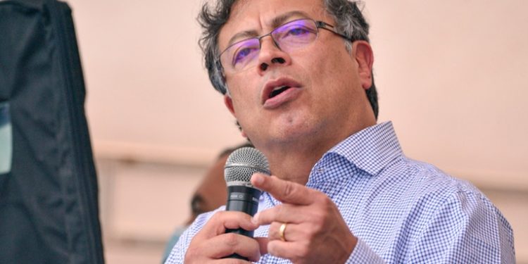 Petro acusa a Francia, Alemania, EE.UU., Reino Unido y la UE de apoyar un genocidio en Gaza