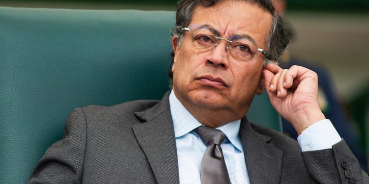 Petro denunciará por sedición al excanciller que detonó un explosivo escándalo epistolar