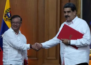 Petro dice que en Venezuela 'no hubo elecciones libres'