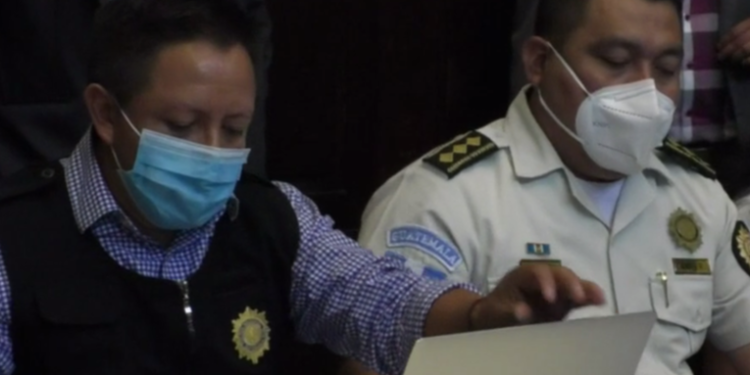 Piden apoyo a empresas de telefonía para incrementar mensajes de altera Alba Keneth