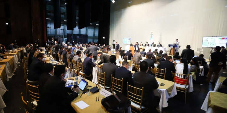 Piden la destitución del Ministro de Gobernación y una comisión que investigue los incidentes del 21N en el Congreso