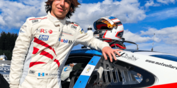 Piloto guatemalteco logra su segundo récord Guinness