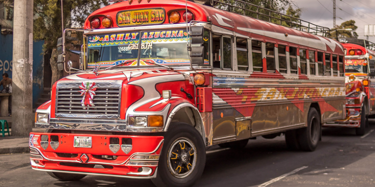 Pilotos de transporte público incumplen con aforo permitido