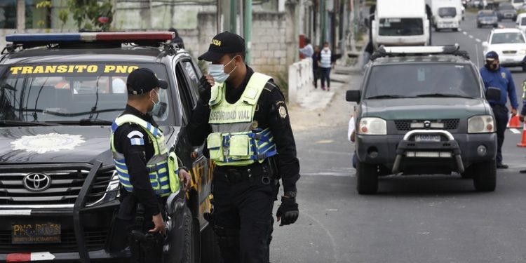 PNC intensificará operativos viales para prevenir accidentes en fiestas de fin de año