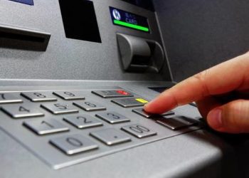 PNC recomienda a la población precaución en el uso de cajeros automáticos
