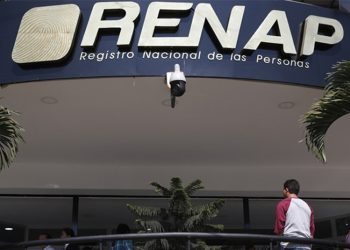 Poca agilidad para atender a la población por parte del RENAP es manifestada