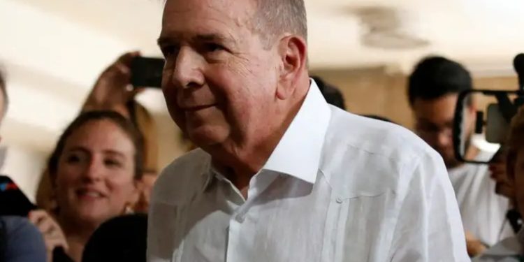 Podemos y PP critican asilo en España de González Urrutia