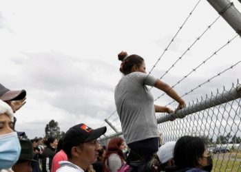 Poderosas pandillas en las cárceles de Ecuador aterrorizan a familiares de reclusos