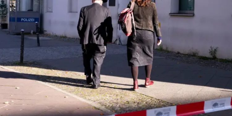 Policía alemana investiga un intento de incendio en sinagoga