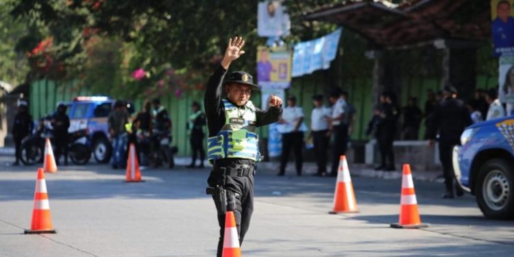 Policía Nacional Civil desplega 45 mil agentes a nivel nacional por la semana santa